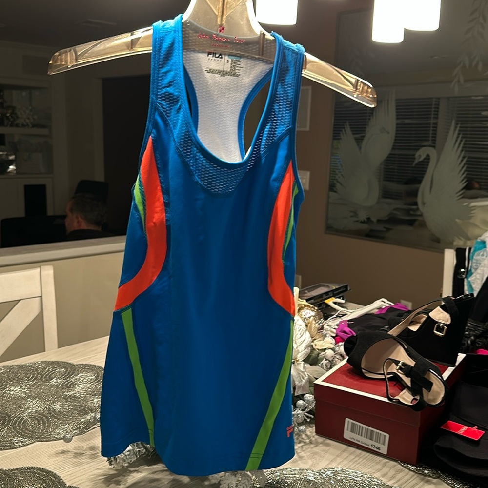 Women’s workout tank sz small